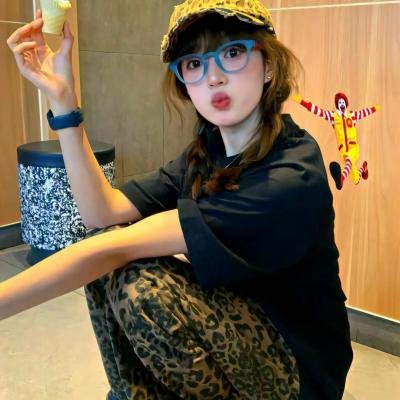 精灵宝可梦：比克提尼与黑之英雄捷克罗姆国语